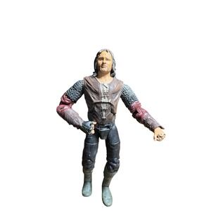 2003 ToyBiz The Lord of the Rings Two Towers Helm's Deep Aragon Action Figure